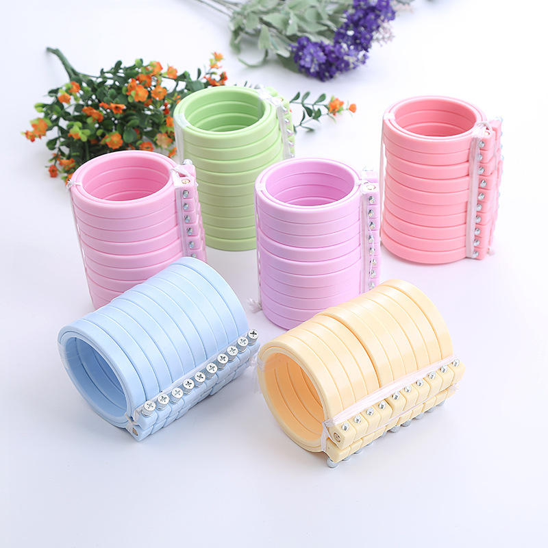 Cerchi da ricamo in plastica A - Stitch Marker Ring recensione e prezzo
